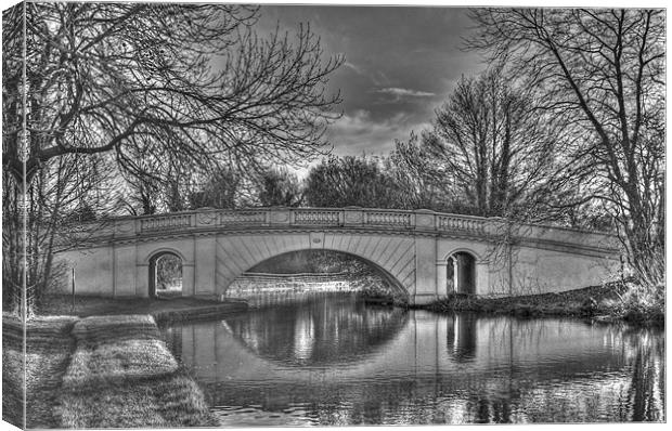 The Grove Bridge No 164 on G U Canal, Watford Canvas Print by Chris Thaxter