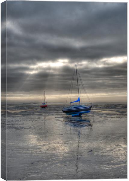High and Dry Yachts Southend Canvas Print by Chris Thaxter