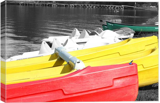 Coloured Boats Canvas Print by kelly Draper