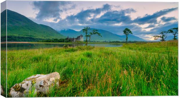 Enchanting Kilchurn Castle on Loch Awe Canvas Print by Stuart Jack