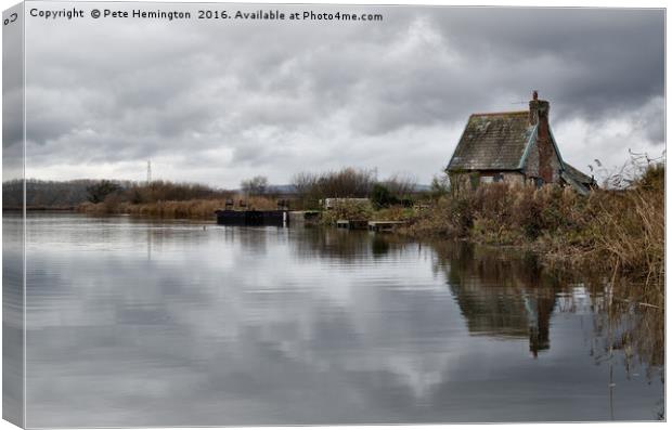 Lock Keepers Cottage at Topsham Canvas Print by Pete Hemington