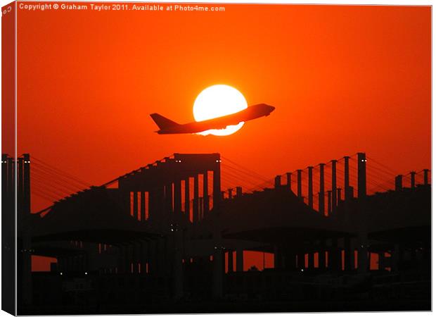 SUNSET TAKE-OFF, B747 Canvas Print by Graham Taylor