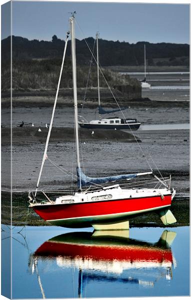 River Stour Yachts Canvas Print by Darren Burroughs