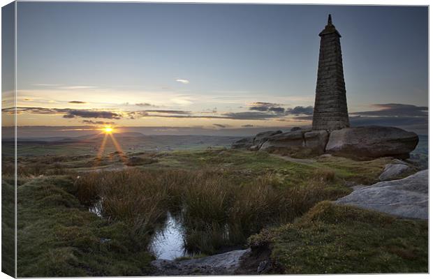 Wainman's Pinnacle, Earl Crag Canvas Print by Steve Glover