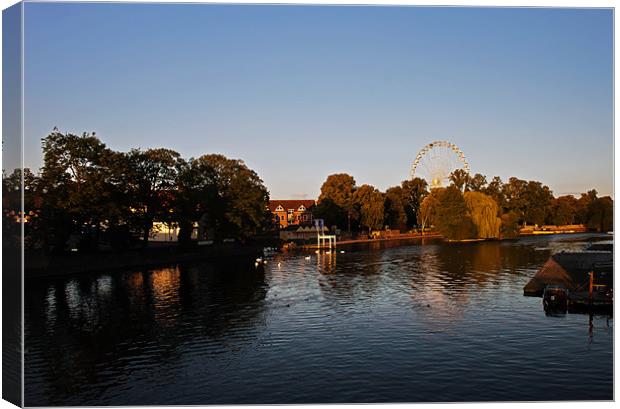 Peace on the thames Canvas Print by Doug McRae