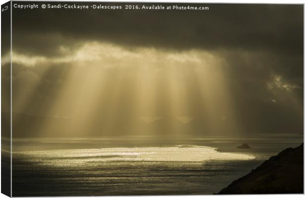 Sun Rays in The Isle Of Skye Canvas Print by Sandi-Cockayne ADPS