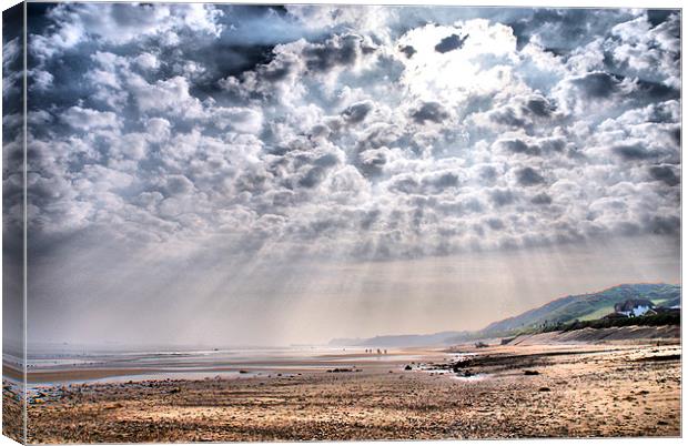 Heavenly Rays at Sandsend Beach Canvas Print by Sandi-Cockayne ADPS