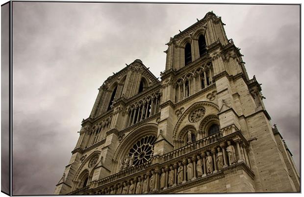 Notre Dame - Paris Canvas Print by Berit Ipsen