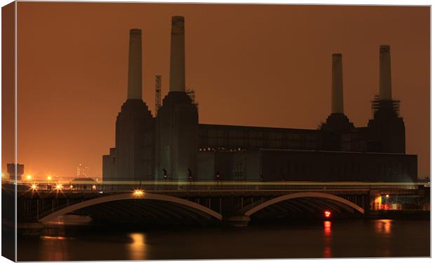 Battersea Power Station Canvas Print by peter tachauer