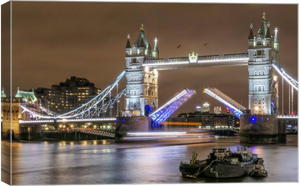 Tower Bridge Opening Canvas Print by peter tachauer