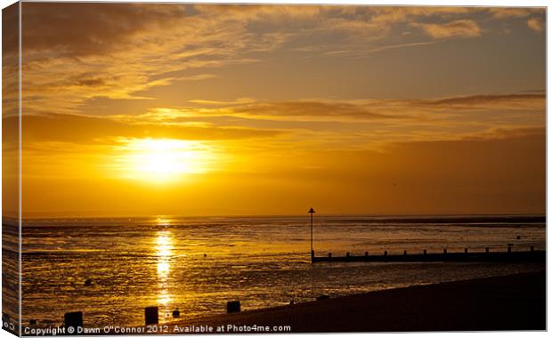 Southend on Sea,  Sunset Canvas Print by Dawn O'Connor