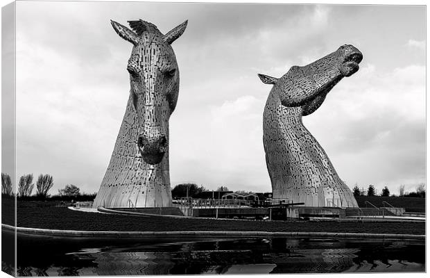  The Kelpies Canvas Print by Sam Smith