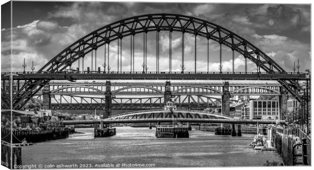 4 Bridges across the Tyne Canvas Print by colin ashworth