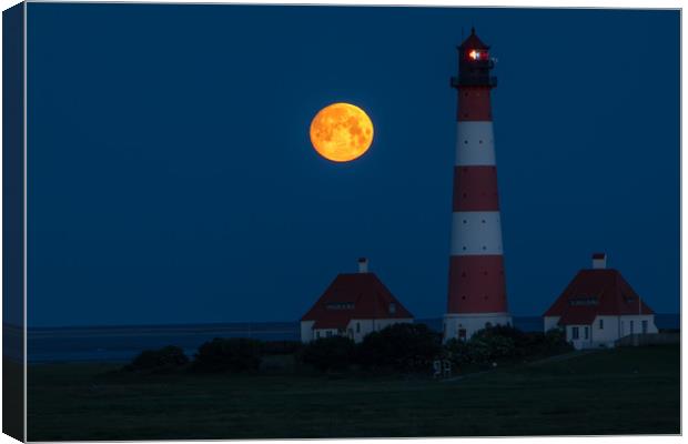 Moonset @ Westerhever Canvas Print by Thomas Schaeffer