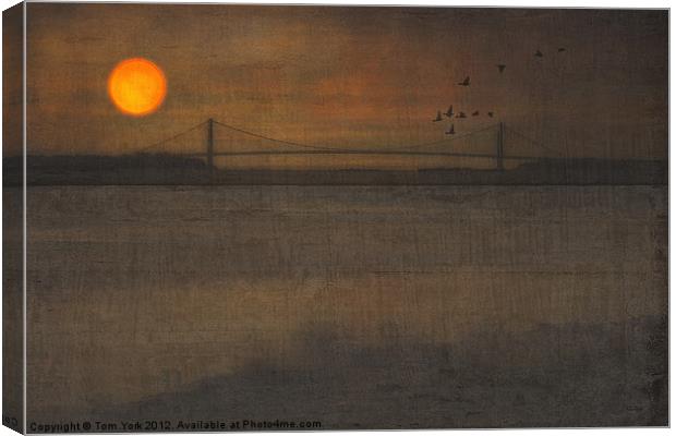 SUNSET ON THE VERRAZANO BRIDGE Canvas Print by Tom York