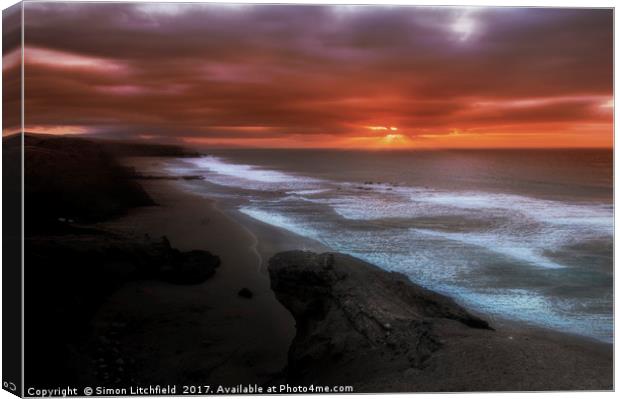 Fuerteventura La Pared Canvas Print by Simon Litchfield