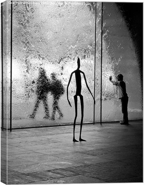  Water walls and Men of bronze. Canvas Print by Roy Barry