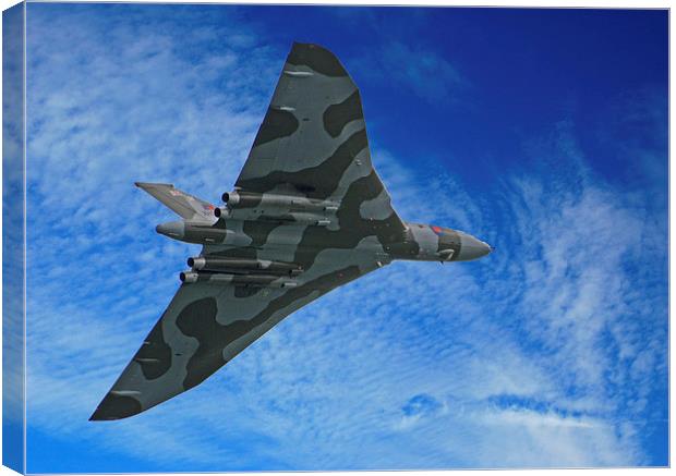  Avro Vulcan (3) Canvas Print by Geoff Storey