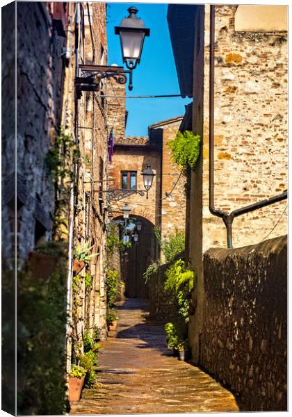 Narrow Street in Colle di Val d'Elsa Canvas Print by Geoff Storey