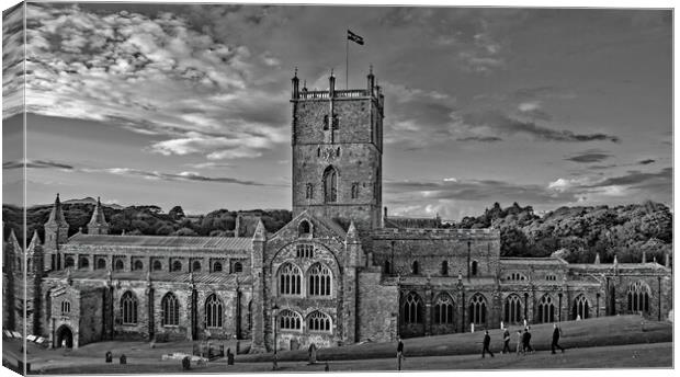 St David's Cathedral Canvas Print by Joyce Storey