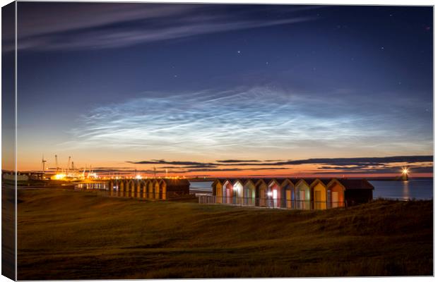 Noctilucent Clouds over Blyth Beach Huts Canvas Print by Paul Appleby