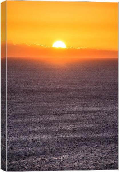 East Coast Sunrise Canvas Print by Keith Thorburn EFIAP/b