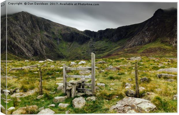 Devils Kitchen Snowdonia Canvas Print by Dan Davidson