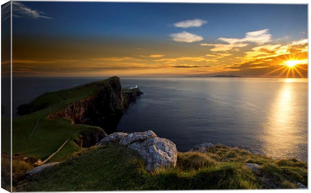 Neist Point Lighthouse Canvas Print by R K Photography