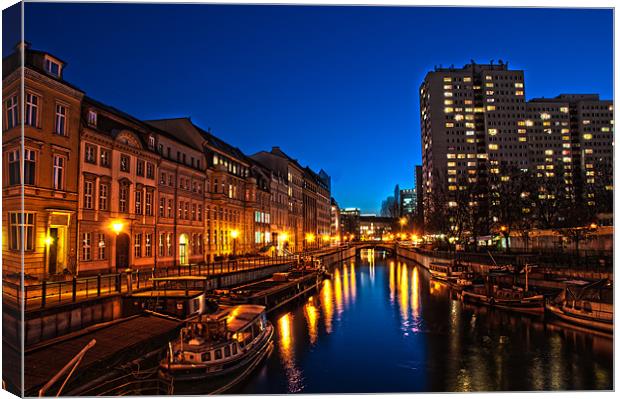 Harbour near the Spree. Canvas Print by Nathan Wright