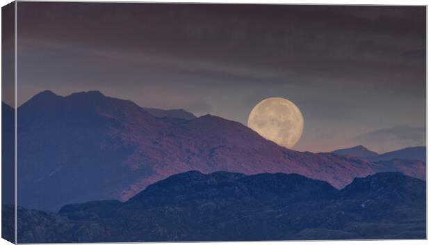 Moonrise behind the mountains of Snowdonia Canvas Print by Rory Trappe