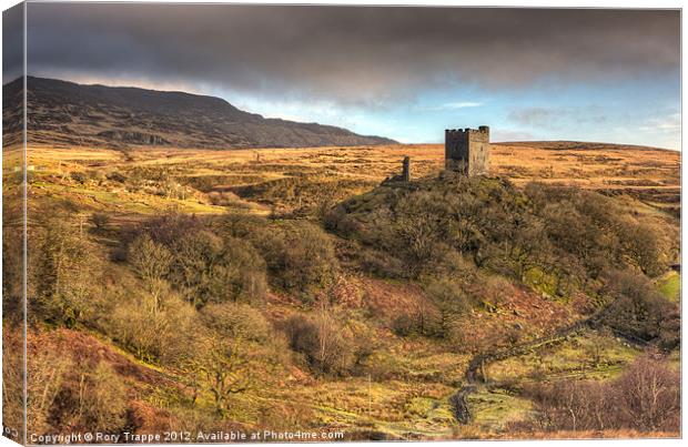 Dolwyddelan castle and Moel Siabod Canvas Print by Rory Trappe