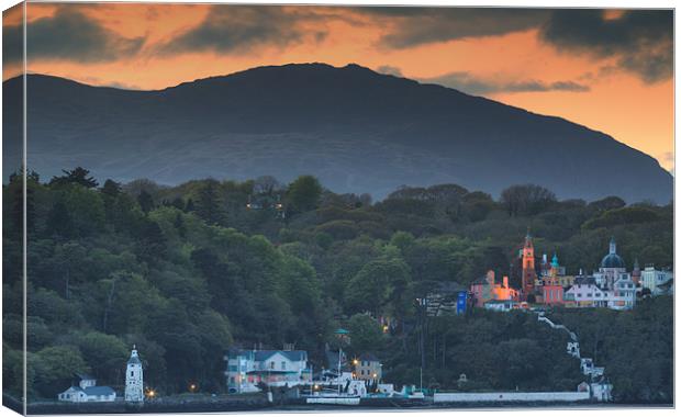 Portmeirion Canvas Print by Rory Trappe