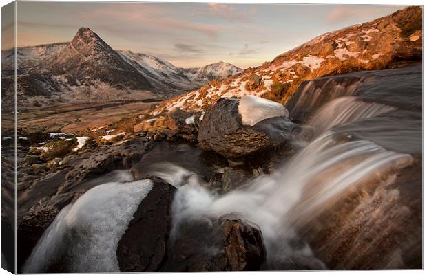  Mountain stream Canvas Print by Rory Trappe