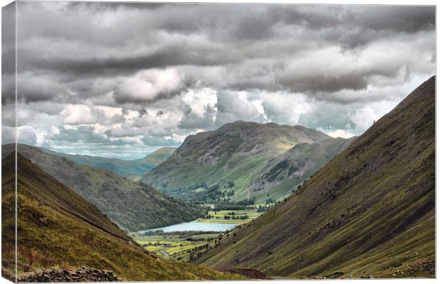  Kirkstone Pass. Canvas Print by Irene Burdell