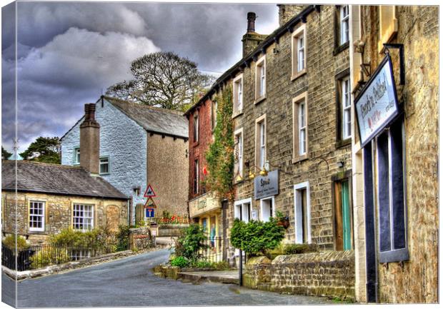 Settle Yorkshire Uk Canvas Print by Irene Burdell