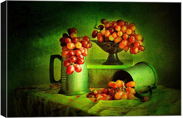 Grapes Grapes Grapes. Canvas Print by Irene Burdell