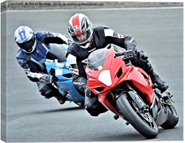 Racing at Knockhill Canvas Print by James Hogarth