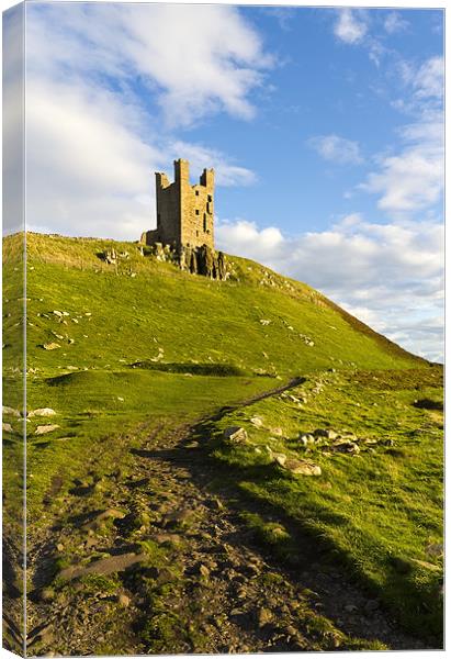 Dunstanburgh Castle, Northumberland Canvas Print by Kevin Tate