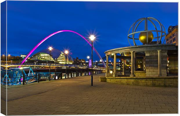 Newcastle Quayside from the Swirle Pavilion. Canvas Print by Kevin Tate