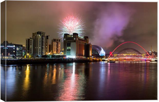  great north run celebrations Canvas Print by Northeast Images