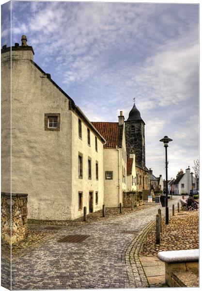Culross Town Square Canvas Print by Tom Gomez
