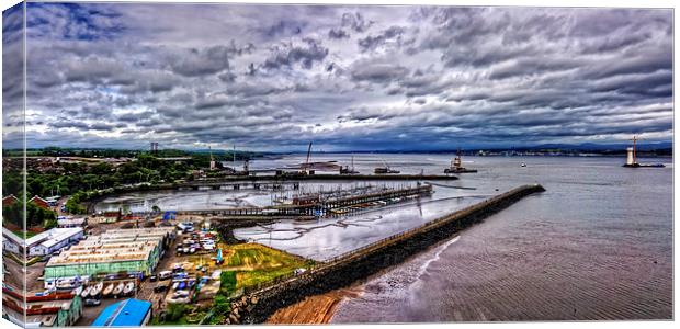 New Forth Crossing - 18 May 2014 Canvas Print by Tom Gomez