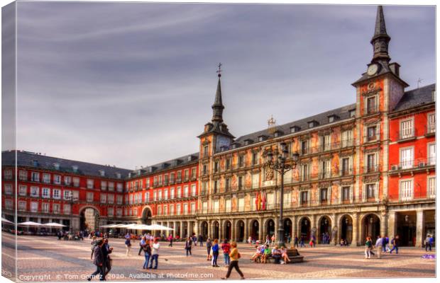 Major Square, Madrid Canvas Print by Tom Gomez