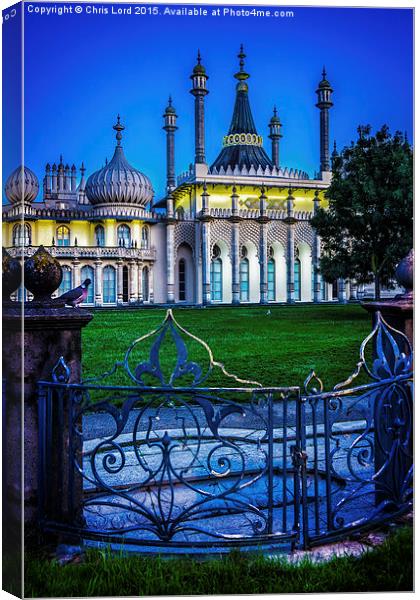 Dawn At Brighton's Royal Pavilion Canvas Print by Chris Lord