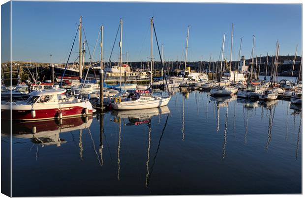 Scarborough Harbour Yachts Canvas Print by John Hare