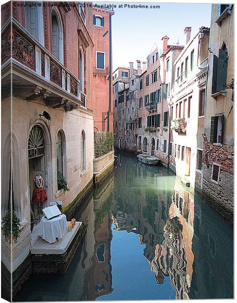  Venice.Italy Canvas Print by Lilian Marshall