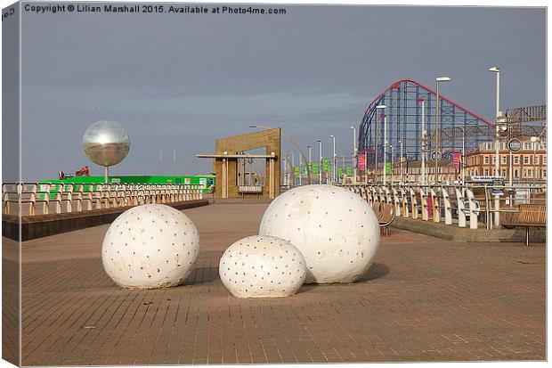  South Promenade Blackpool. Canvas Print by Lilian Marshall