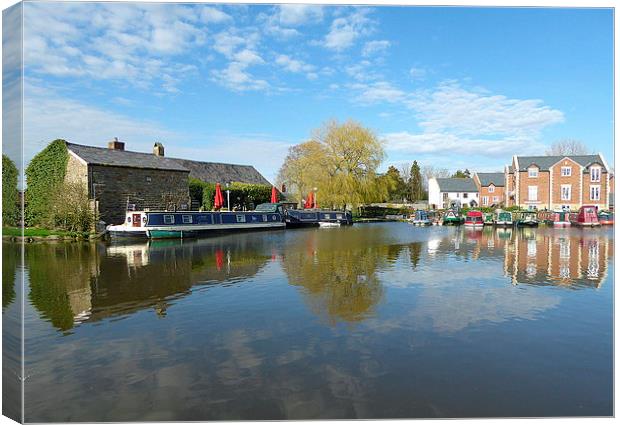  Thowd Tithebarn, Garstang. Canvas Print by Lilian Marshall