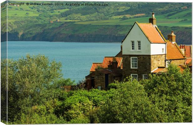 SEASIDE HOUSE Canvas Print by andrew saxton