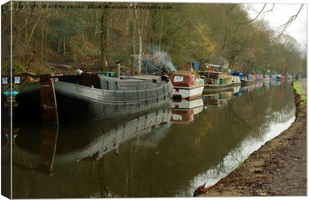 QUEUED UP Canvas Print by andrew saxton